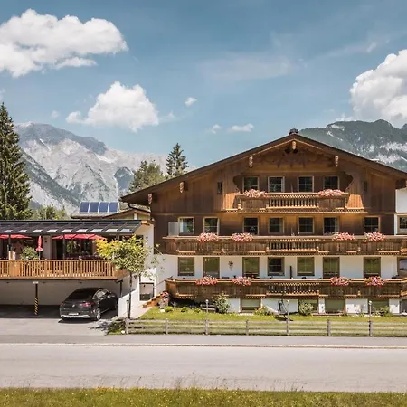 Lejlighedshotel Kristall Inklusive Hotel-spa