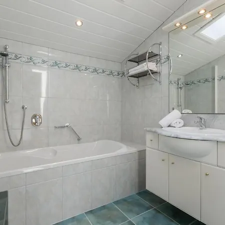 Kristall Apart Otel Leutasch